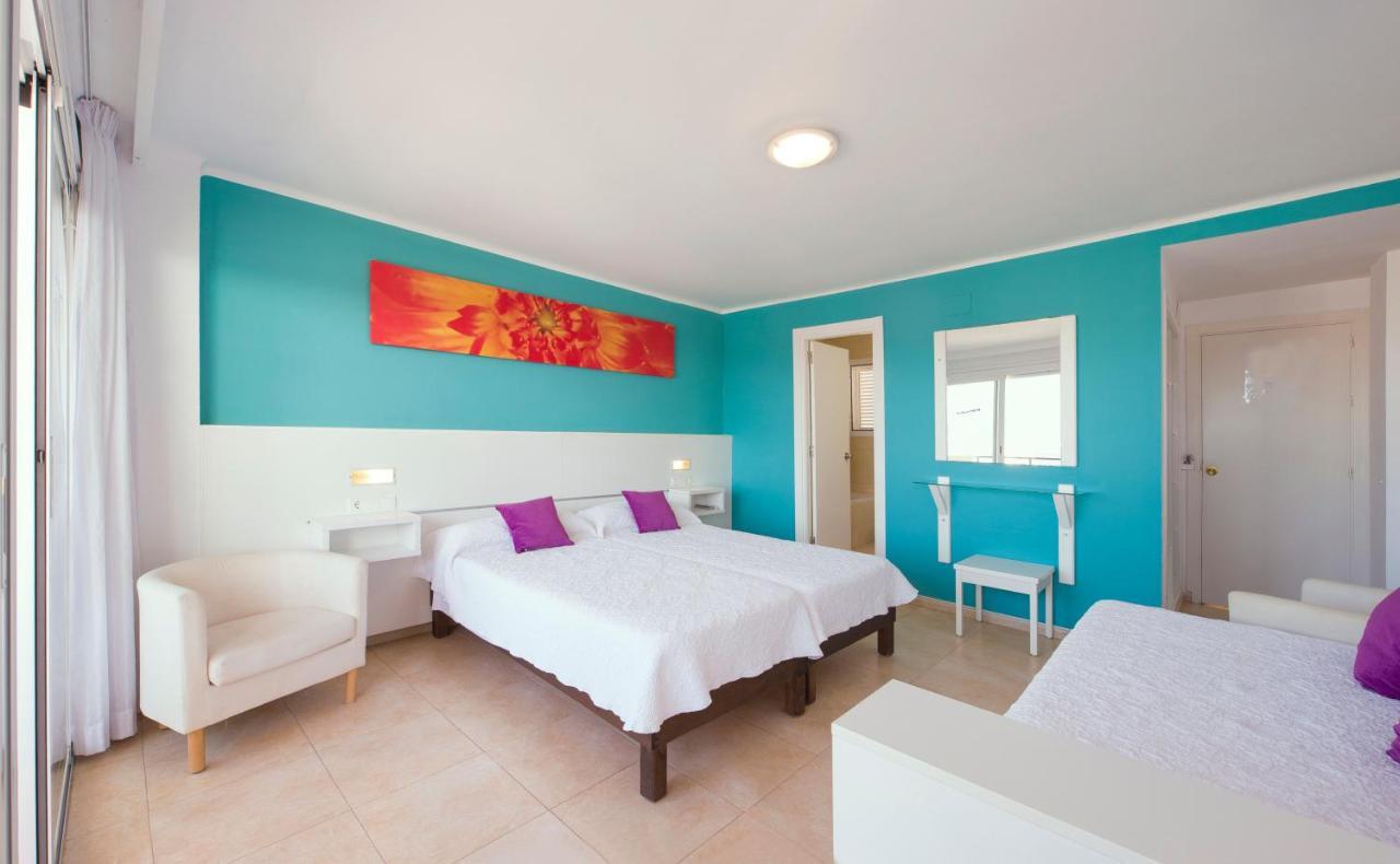 Hostal Costa Blanca Ibiza Town Exterior photo